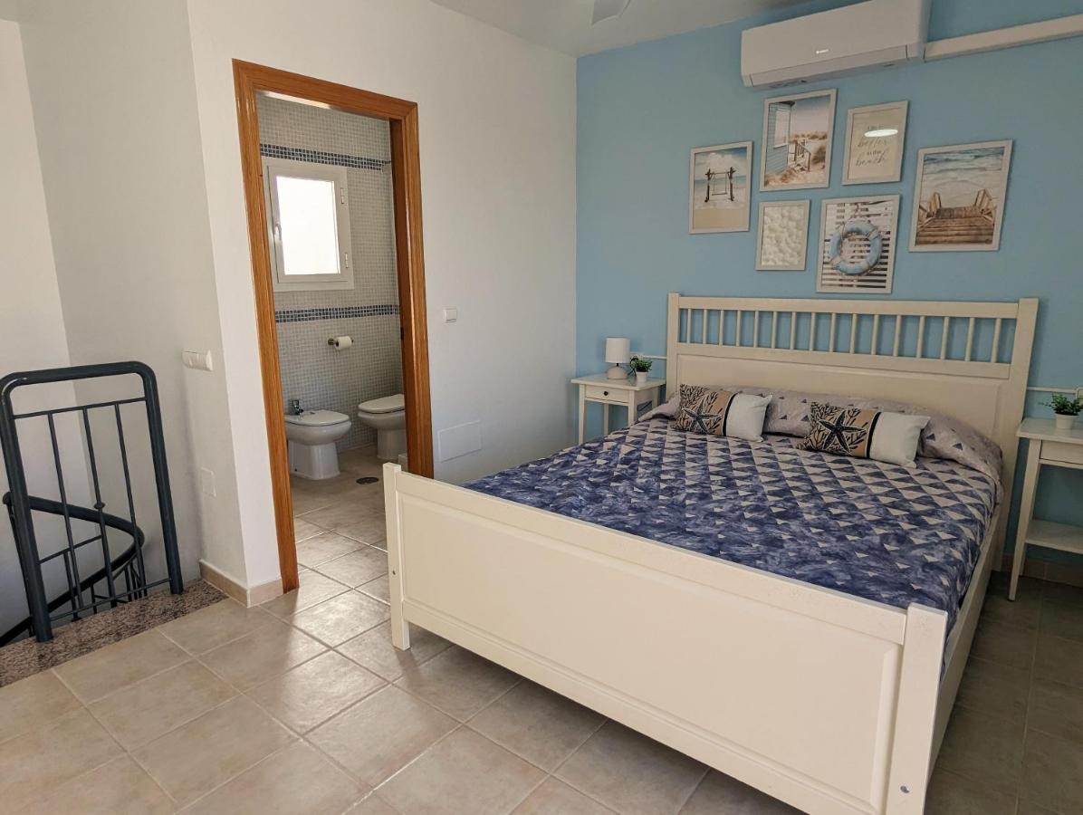 Apartamento Las Palmeras - Con Terraza, Barbacoa, Aire Acondicionado Y A 250M De La Playa! Los Alcázares Eksteriør bilde